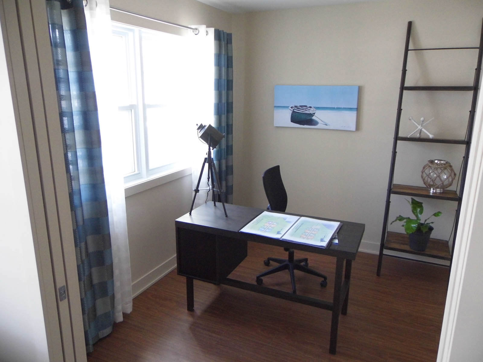 Bureau 5